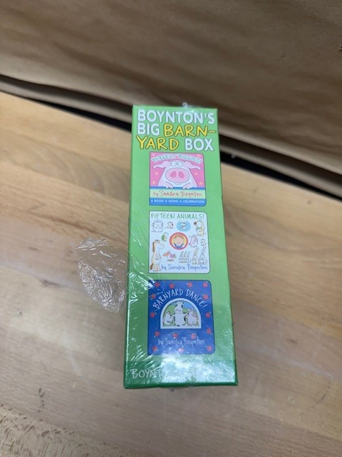 Boynton’s Big Barnyard Box (Boxed Set): Perfect Piggies!; Fifteen Animals!; …