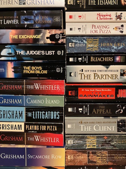 Build Your Own John Grisham Paperback Lot / Bundle – You Choose the Books
