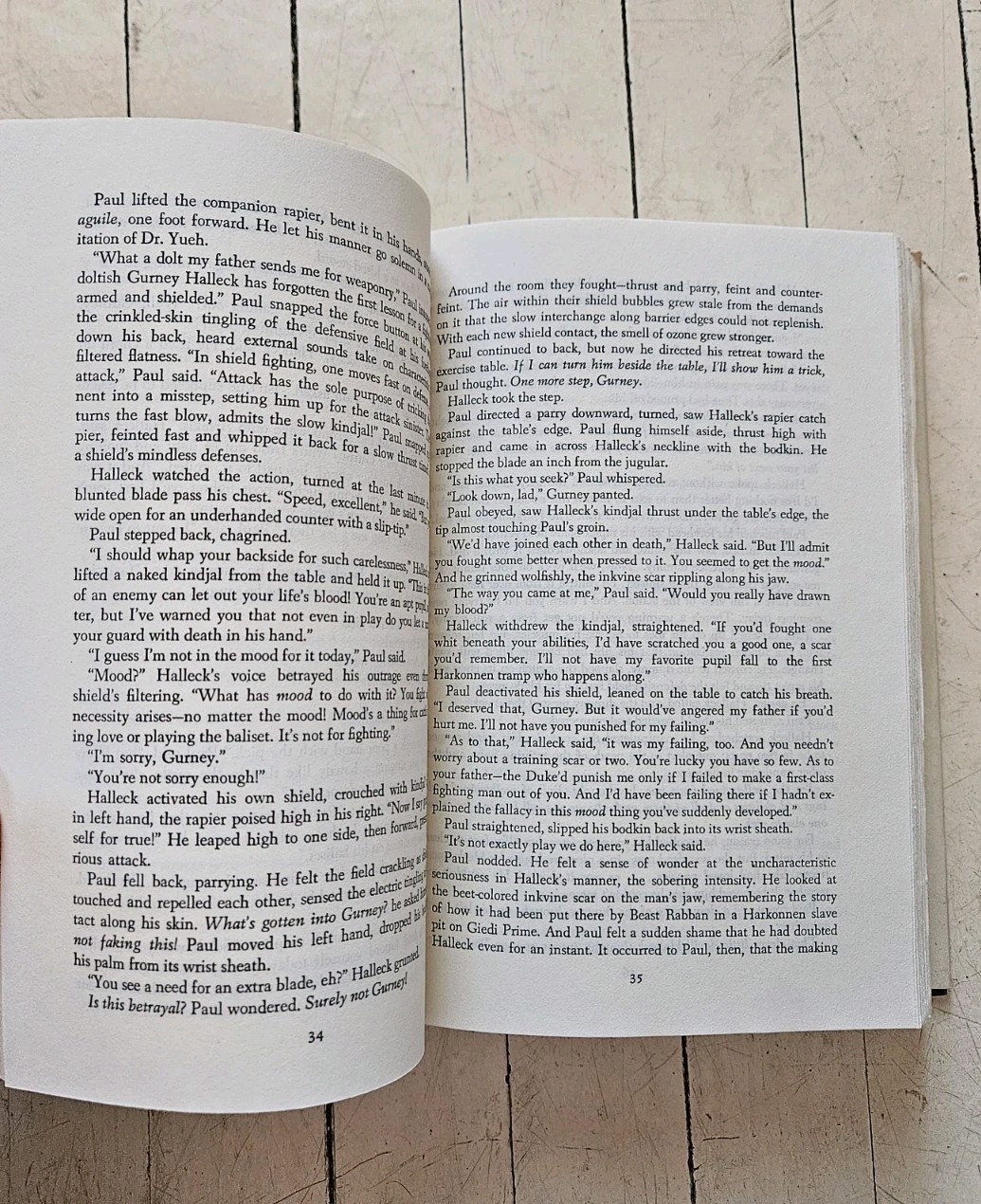 DUNE Frank Herbert Chilton Book Company HBDJ Book Club Edition BCE Close To New