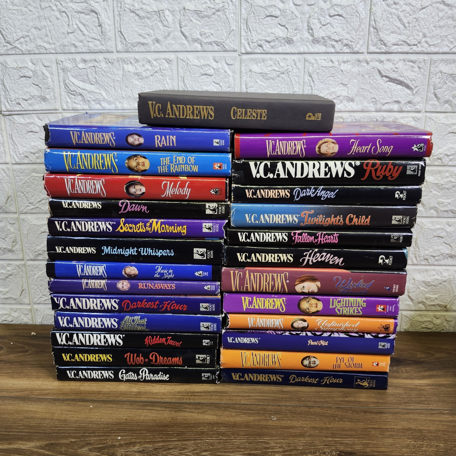 Vintage Lot Of 26 V C Andrews HC Books Varies Titles