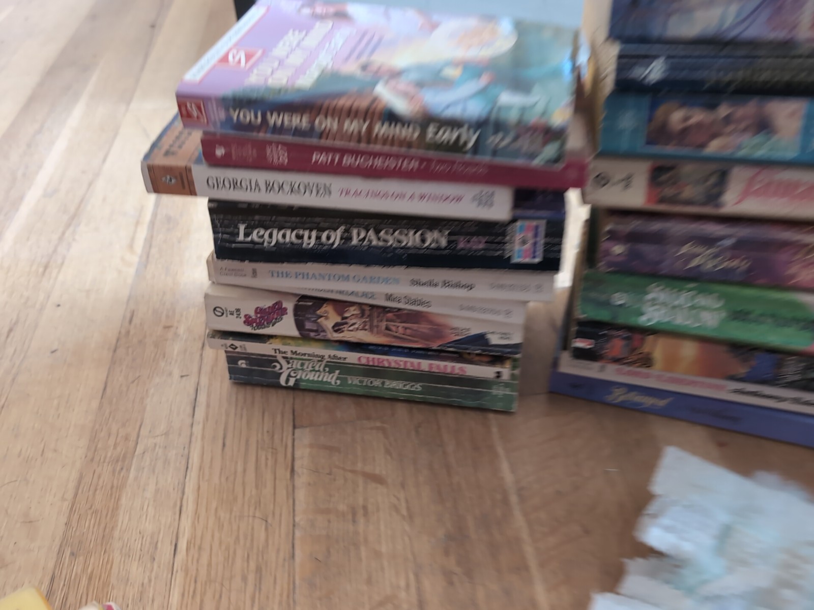RANDOM PULL Lot of 20 ROMANCE Mass-Market Paperback PB Books