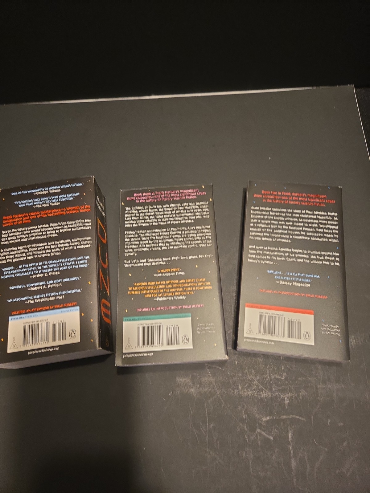Frank Herbert’s Dune Saga 3-Book Boxed Set Very Good Condition!