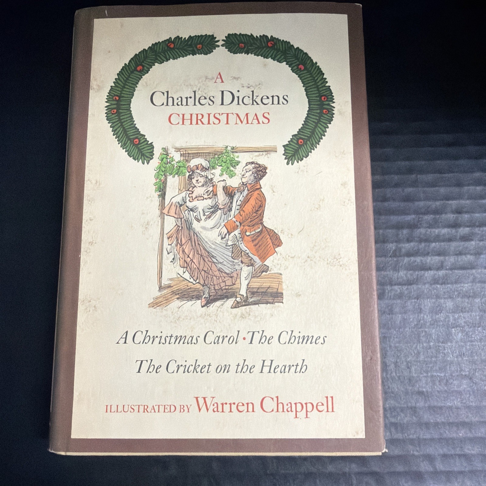 A Charles Dickens Christmas (1976) Illustrated Warren Chappell Carol, Chimes