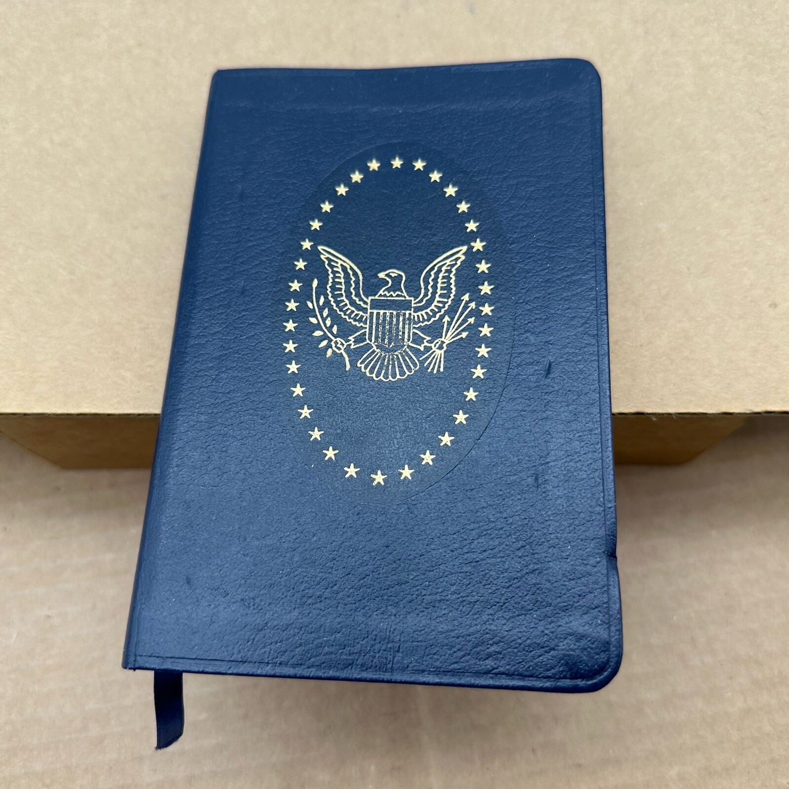 THE SECOND AMENDMENT PRIMER Les Adams Leatherette Book Gun Rights 1996
