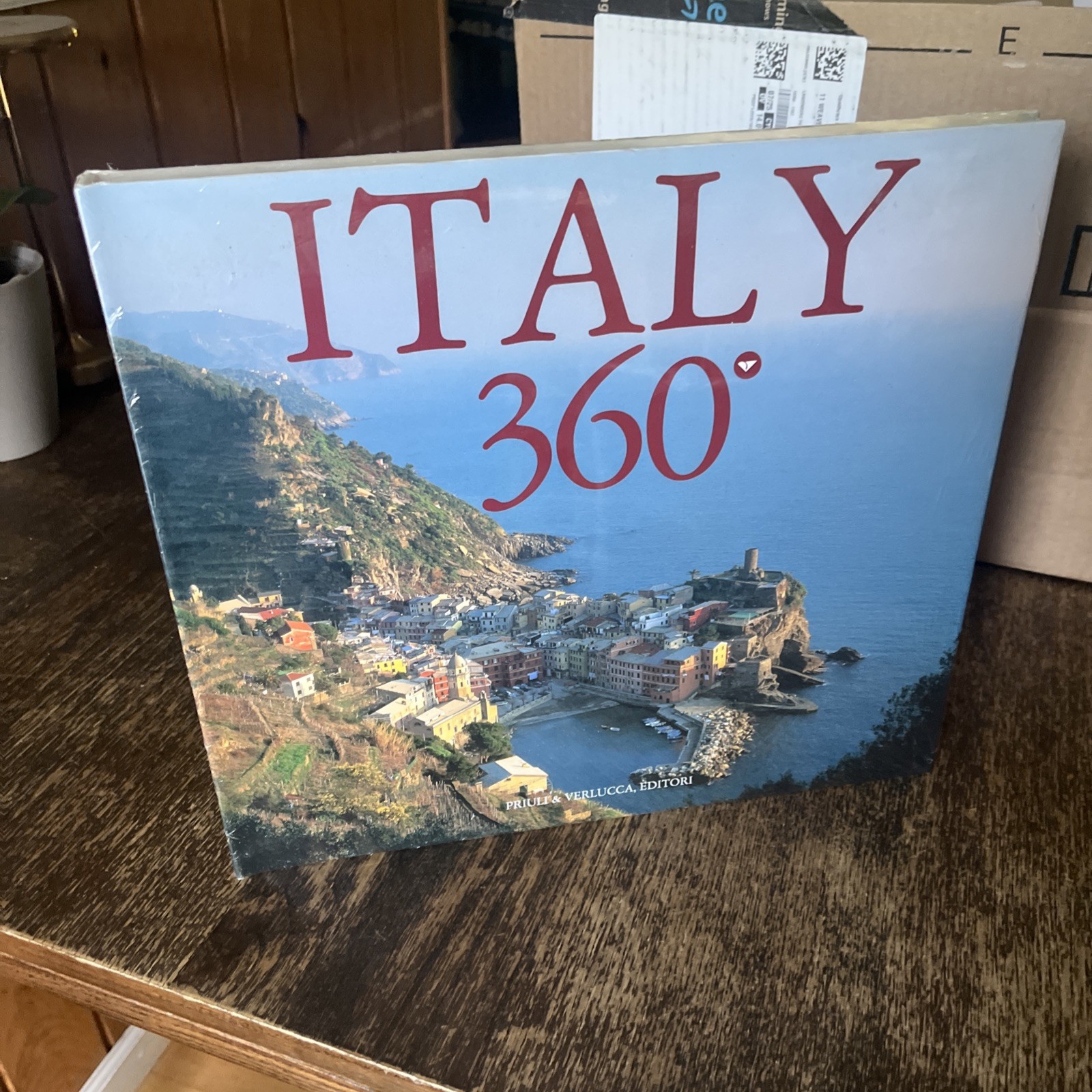 12″x 13.5″ book- Italy 360° Hardcover book, in orig. wrap, panoramas of Italy