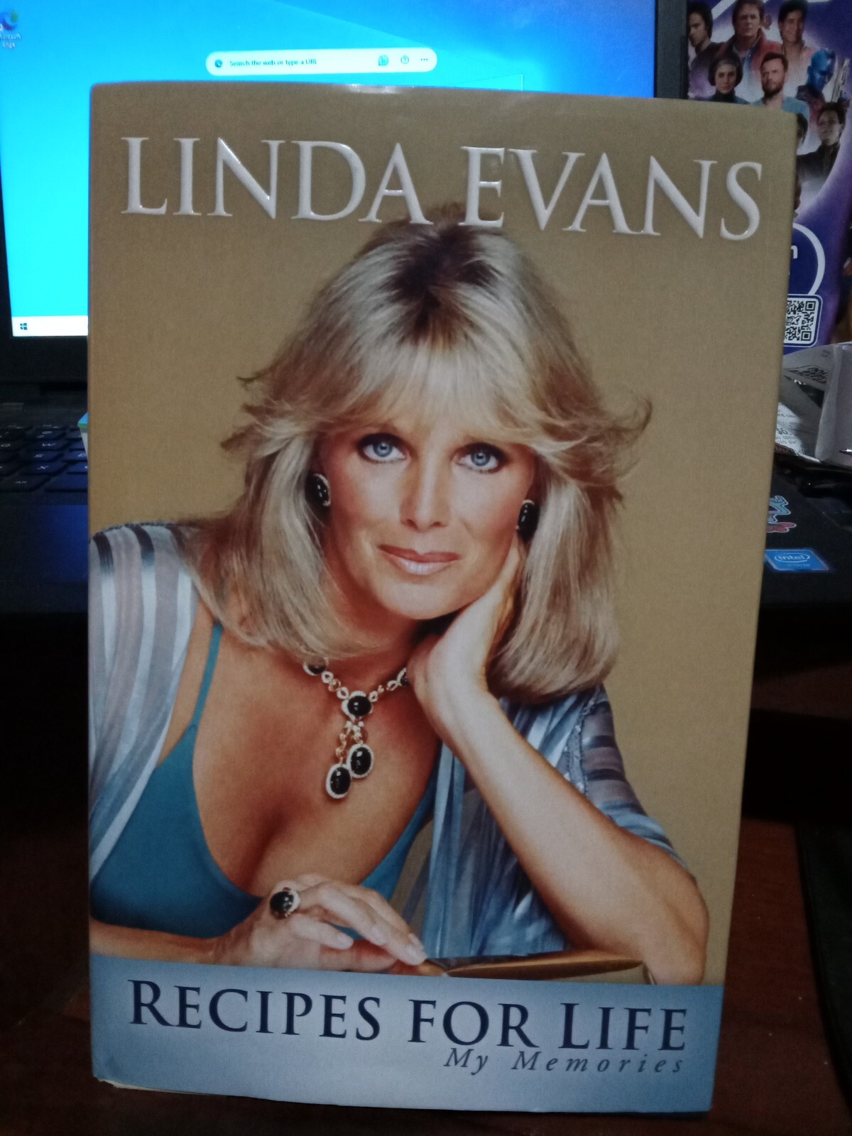 Linda Evans Signed Book! “Recipes for Life” 2011 First Edition Hardcover