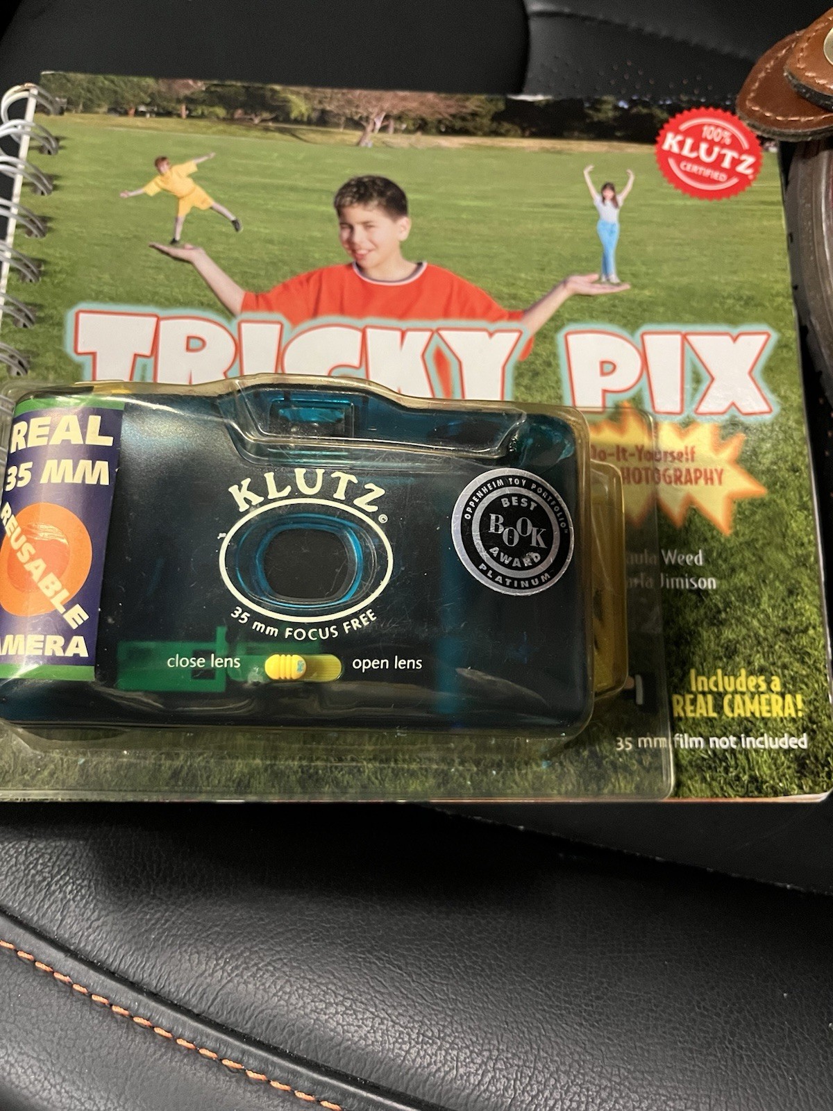 Sealed Vintage Camera Klutz Tricky Pix Trick Photography Reusable 35 mm