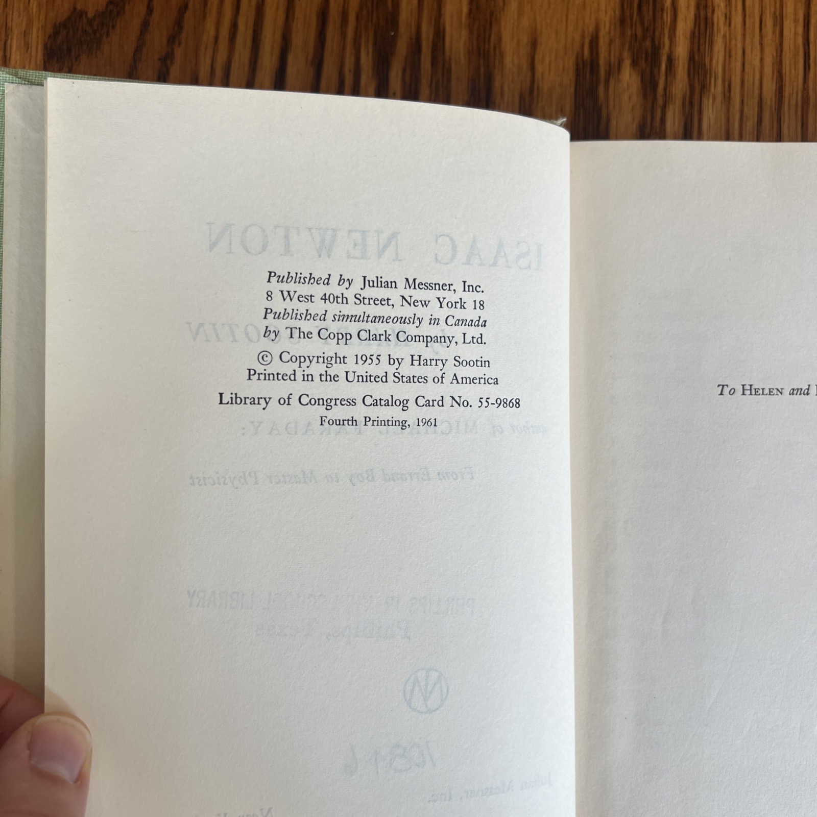 Isaac Newton Harry Sootin 1961 – Vintage Hardcover Ex-Library Copy