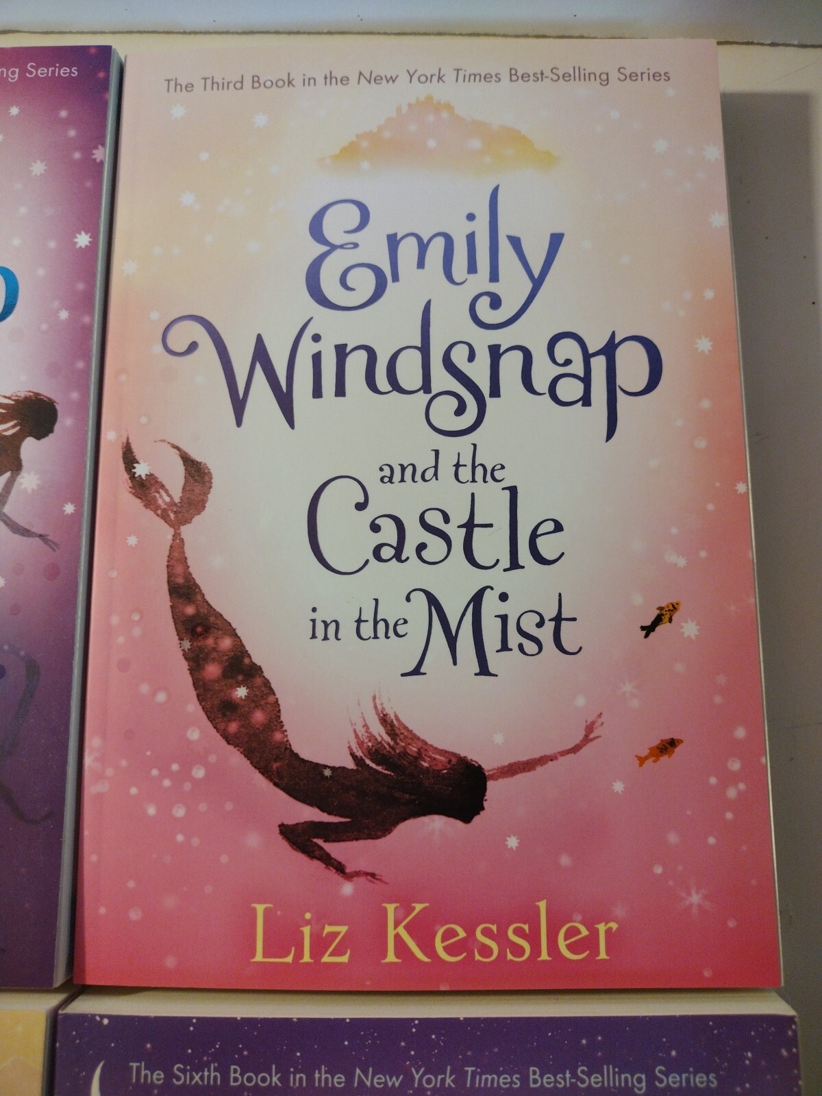 Emily Windsnap Six Swishy Tails of Land and Sea, Six Book Box Set Liz Kessler