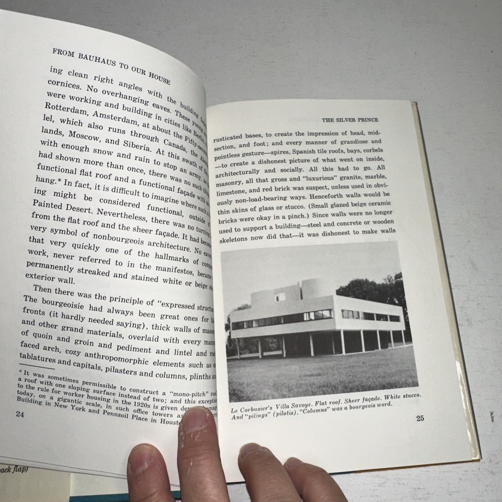 From Bauhaus to Our House (McGraw Hill 1981) Tom Wolfe, HC, J97