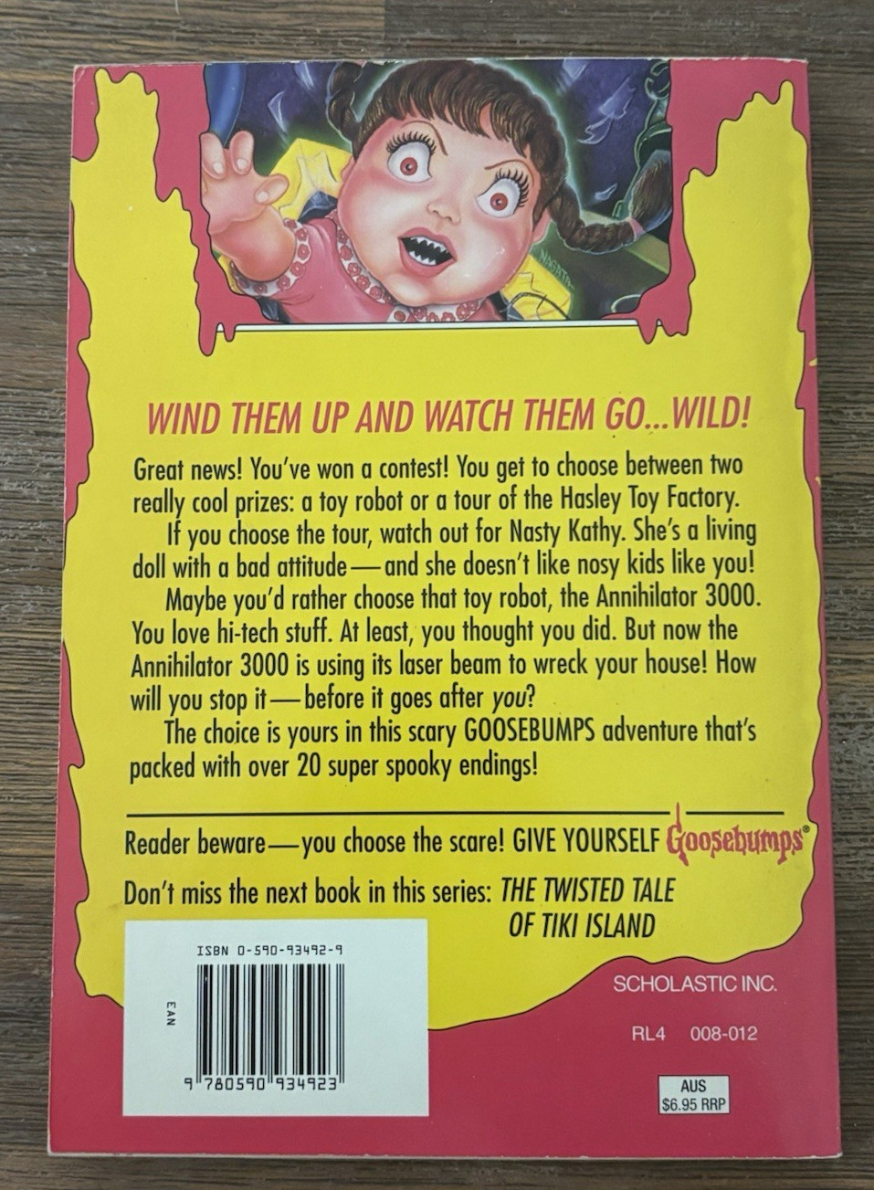 Give yourself Goosebumps #20 Toy Terror Batteries Included R.L.Stine – 1997 525
