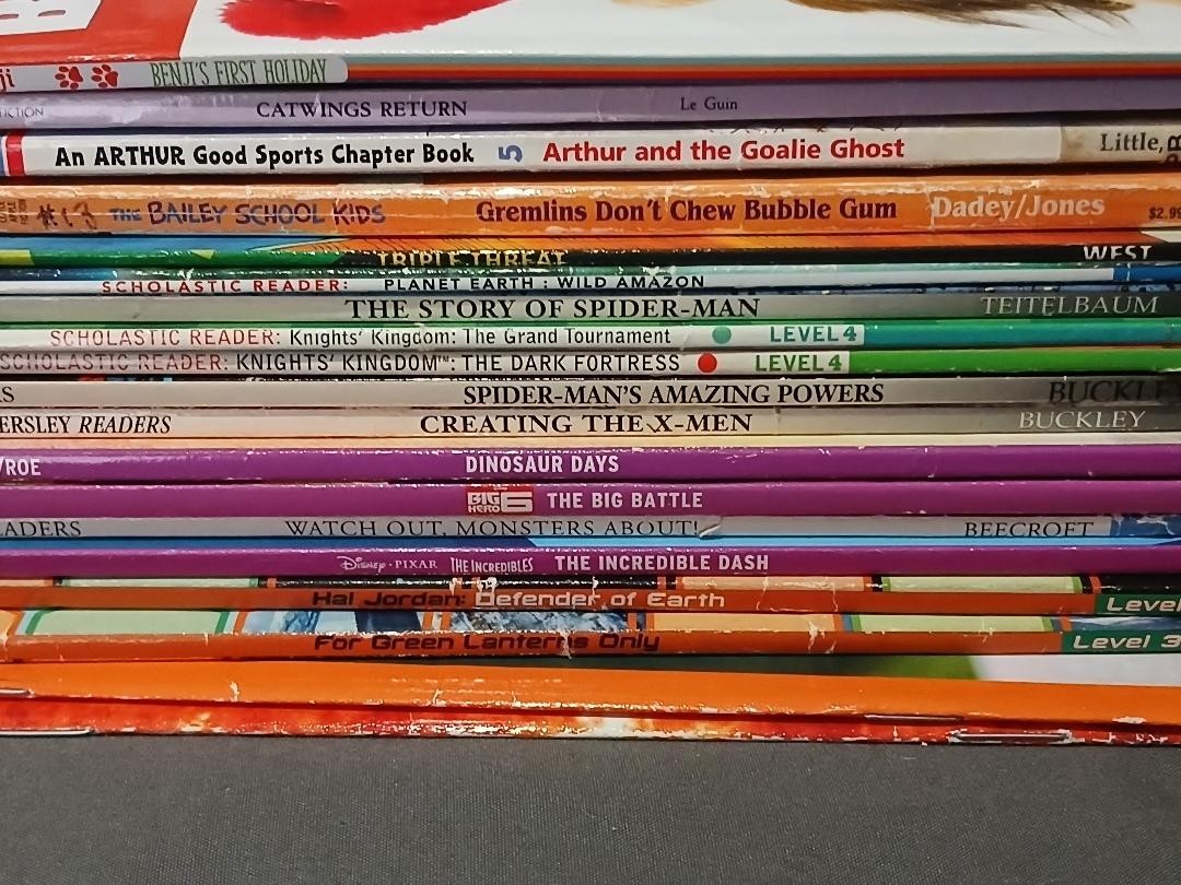 Lot of 19 BOYS Reading Level 3 – 4 ACCELERATED READERS 3rd 4th Grade comics VGUC