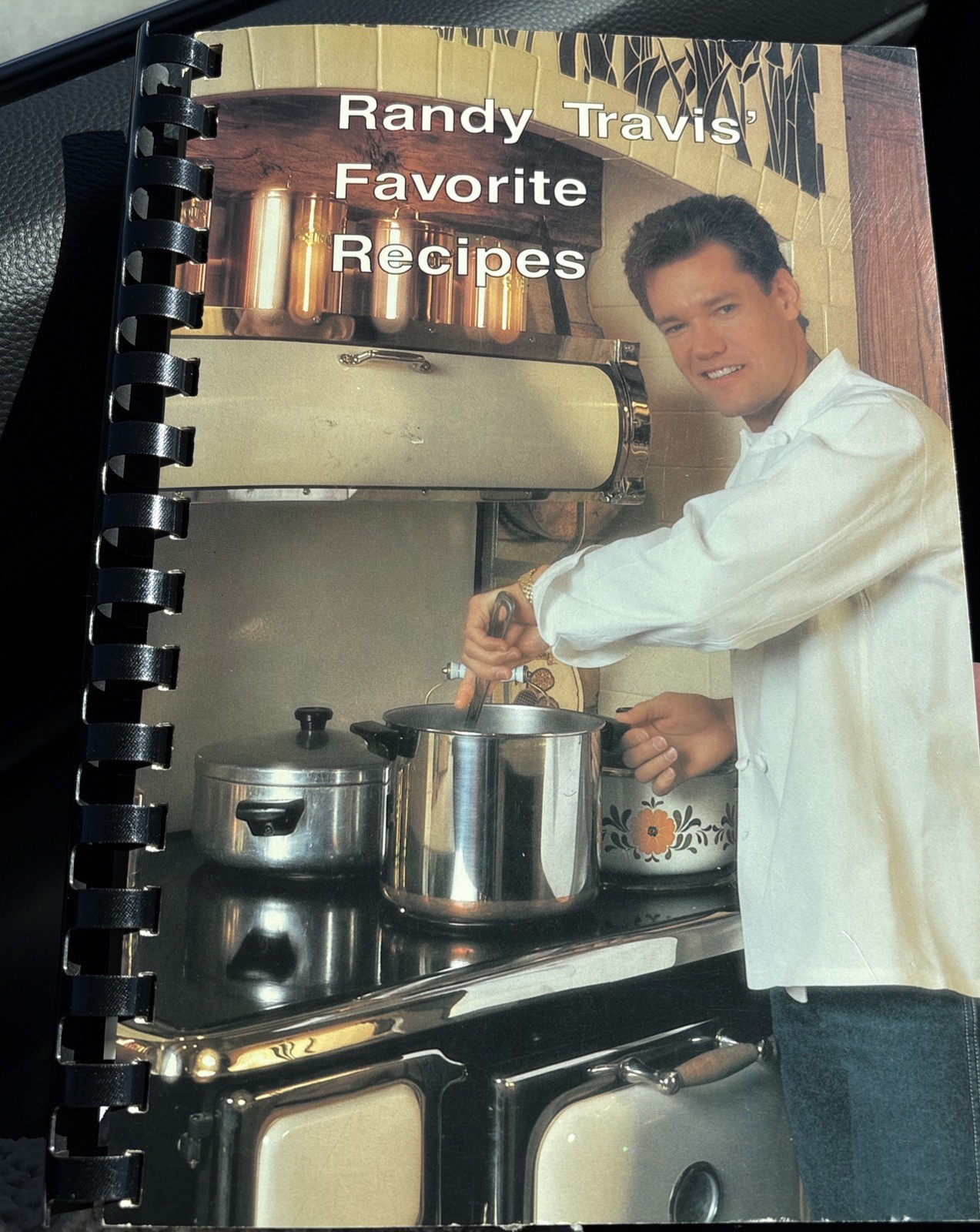 Randy Travis’ Favorite Recipes Cookbook May 1989 1st Printing RARE