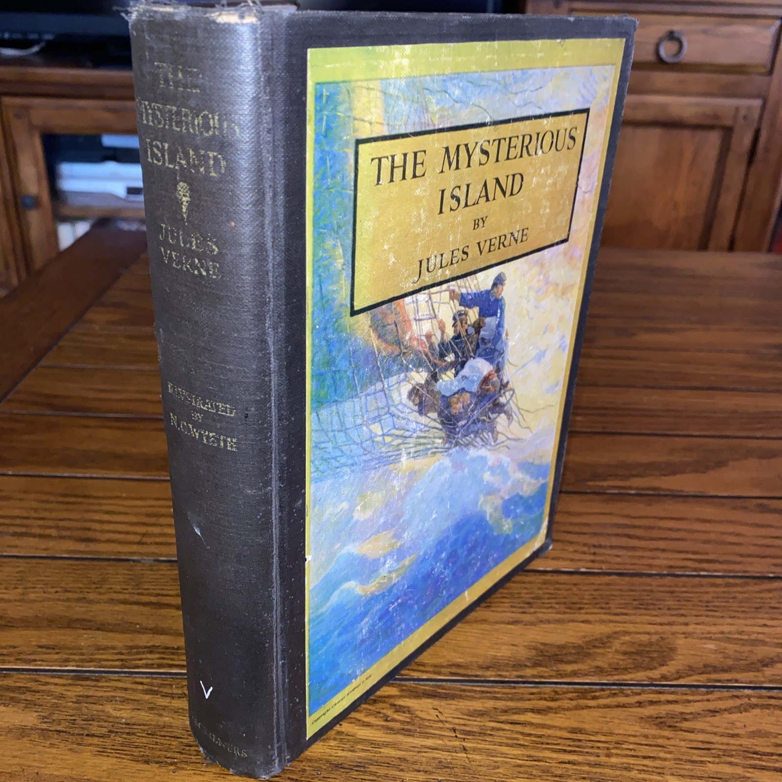 The Mysterious Island Jules Verne – Illustrated by N.C. Wyeth Scribner HCDJ 1920