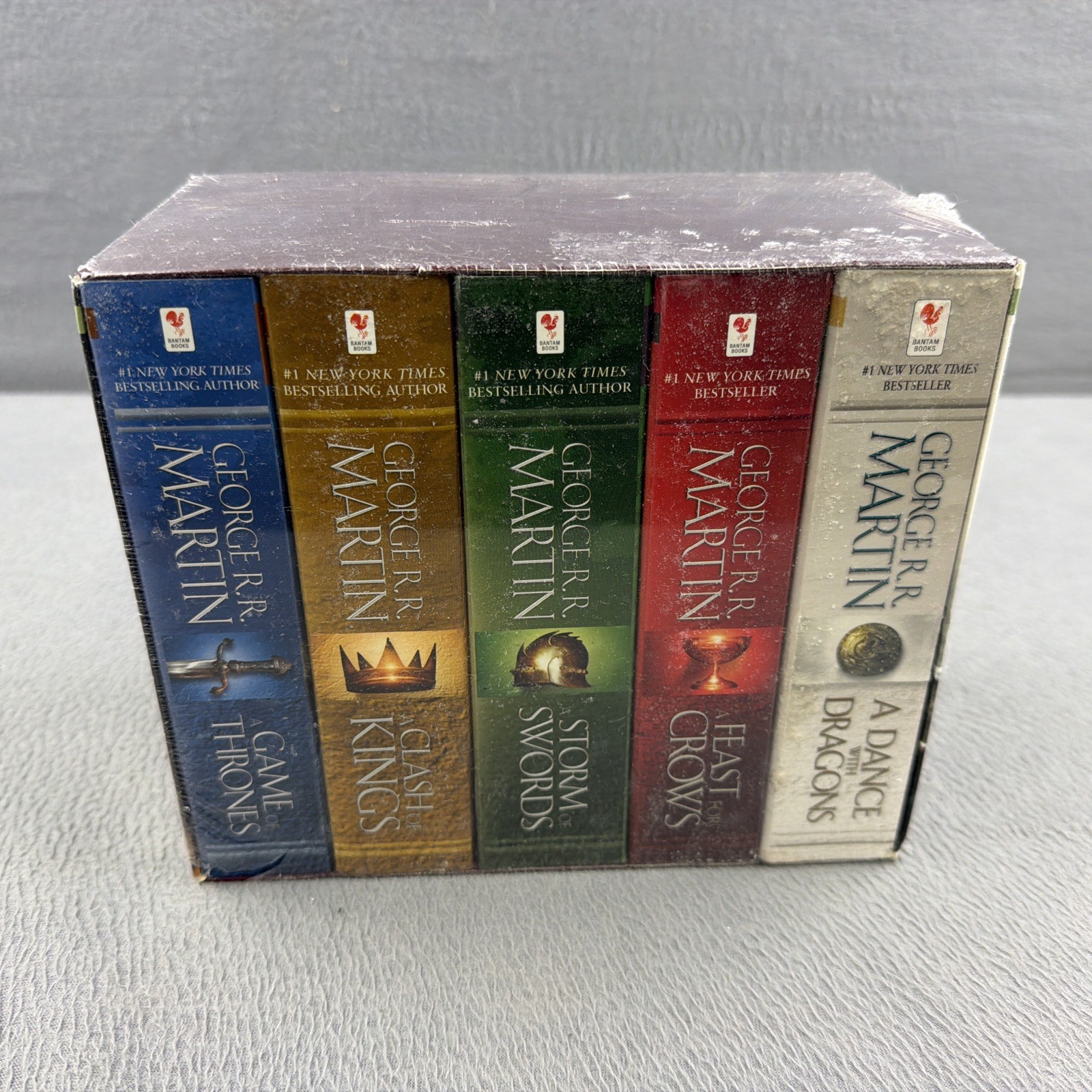 George R. R. Martin’s A Game of Thrones 5-Book Boxed Set – Song of Ice and Fire
