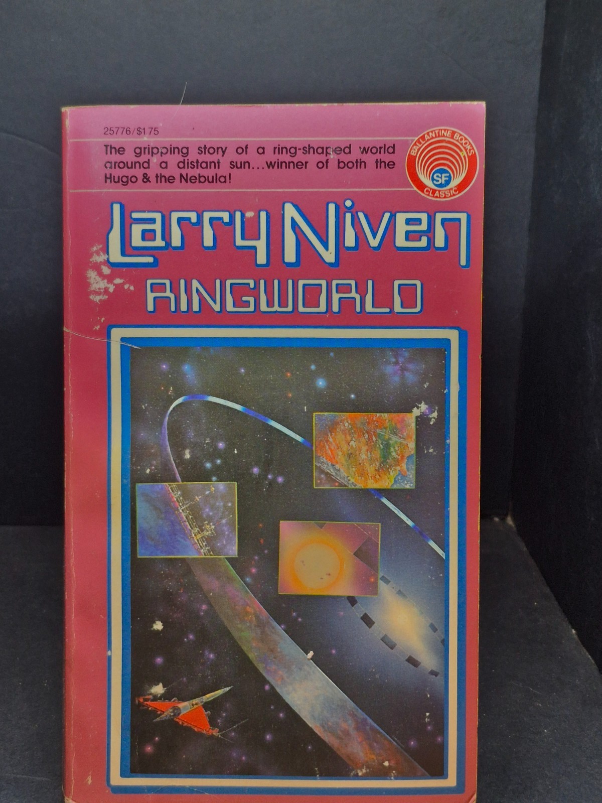 Ringworld Mass: Larry Niven. Ballentine Books 10th Printing 1976