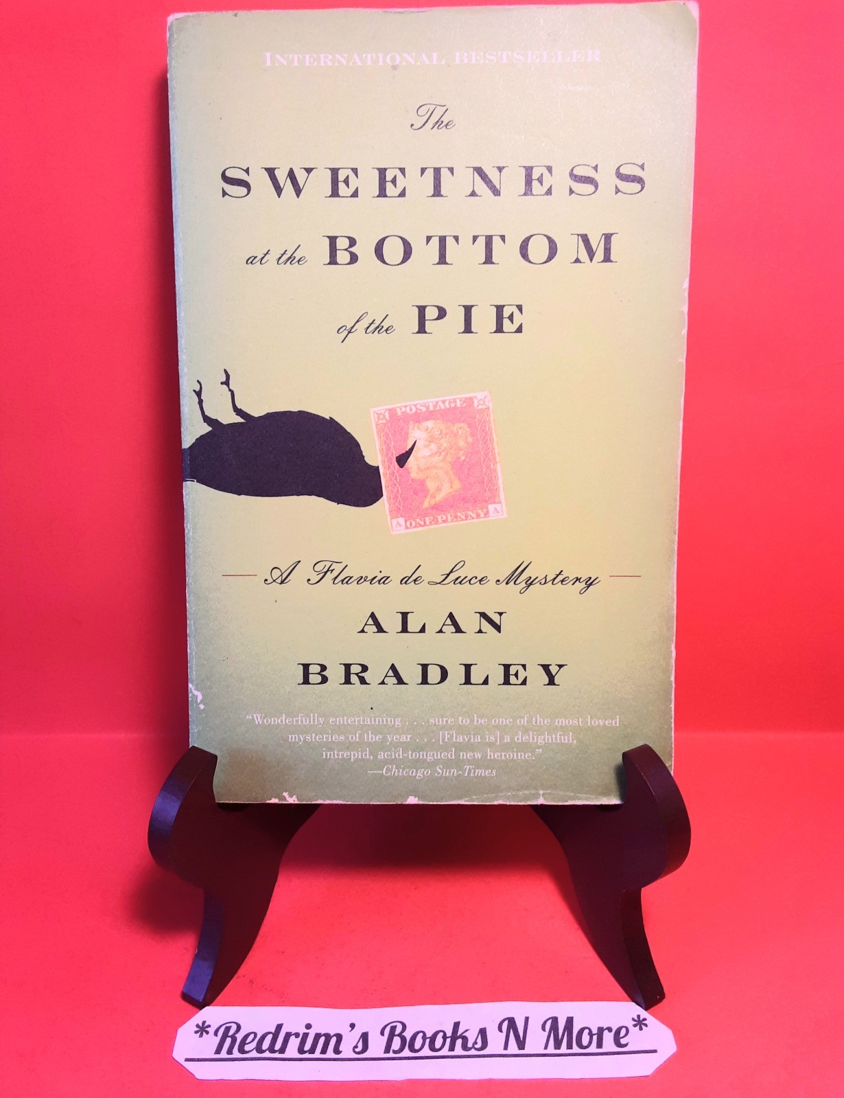 The Sweetness At The Bottom Of The Pie Alan Bradley Softcover VERY GOOD Mystery