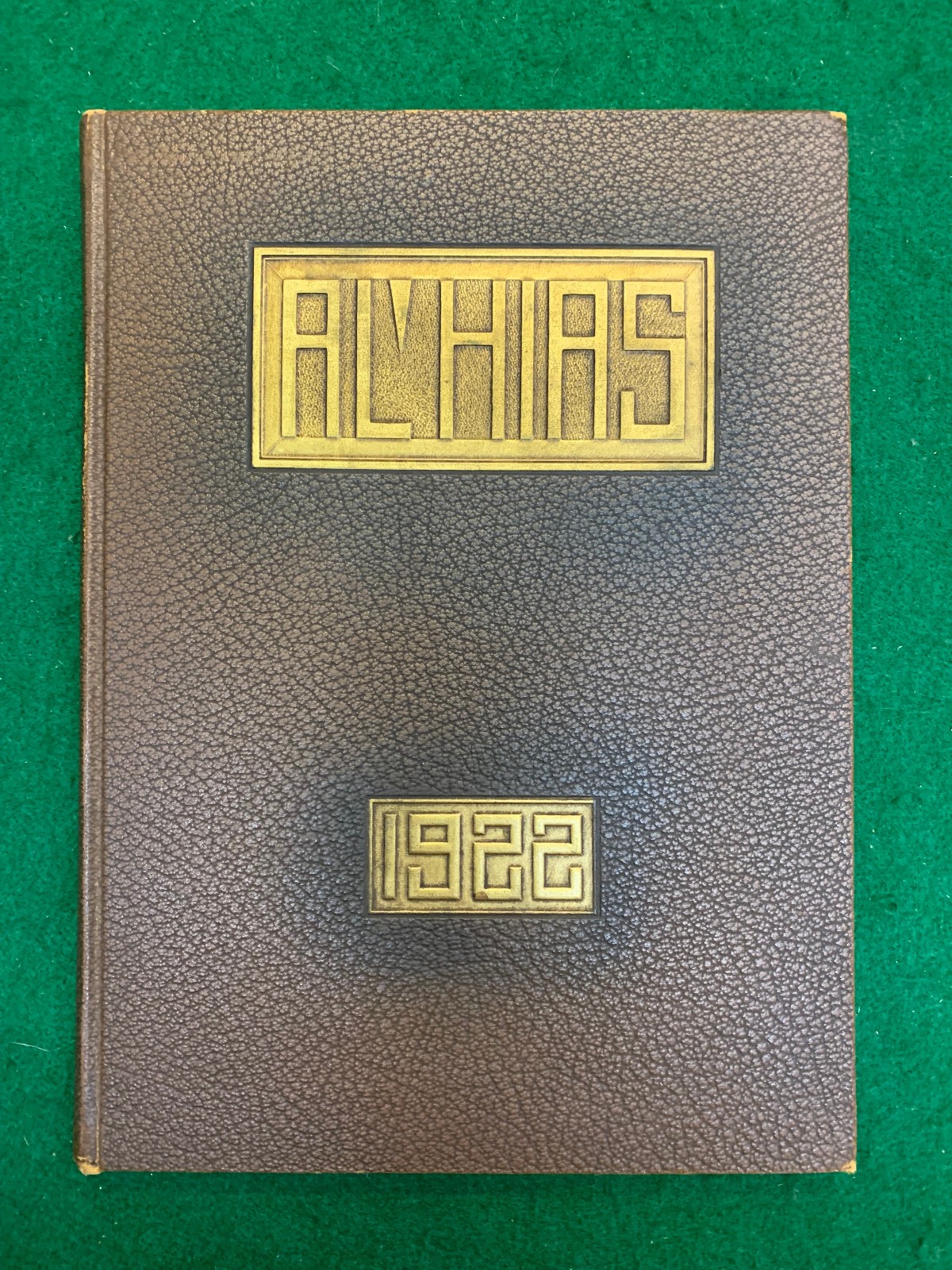 1922 Alhias Alexandria High School Yearbook. Minnesota. V5 136 pages. 8″ x 11″