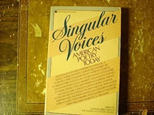 Singular Voices : American Poetry Today Paperback