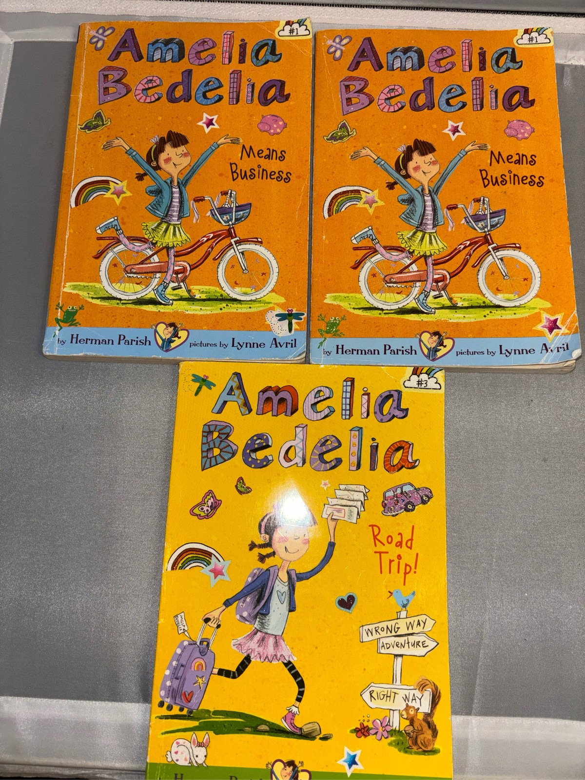 Lot of 3 Amelia Bedelia Chapter Books Herman Parish Paperback Set