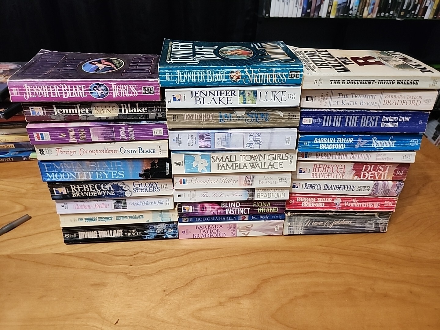 Lot of 28 Historical Romance Paperback Books, Novels Mixed Genres/Authors/Titles