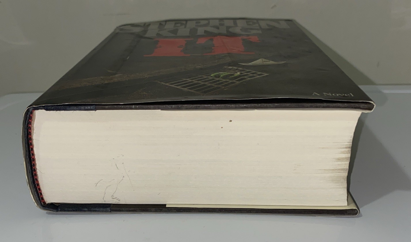1986 Stephen King It -Viking Press 1st Edition Print Release Hardcover Book