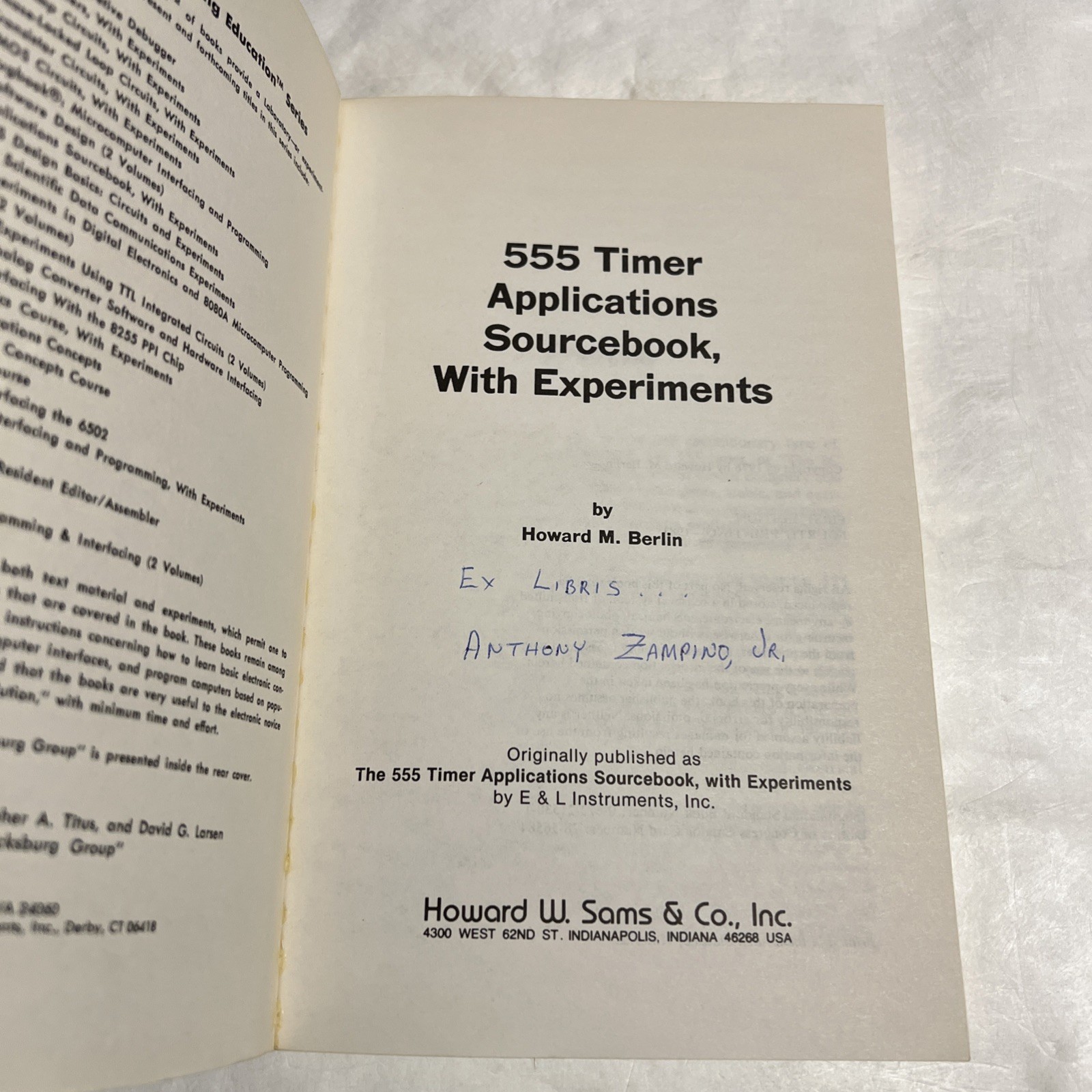 555 Timer Applications Sourcebook With Experiments Berlin Blacksburg Howard Sams