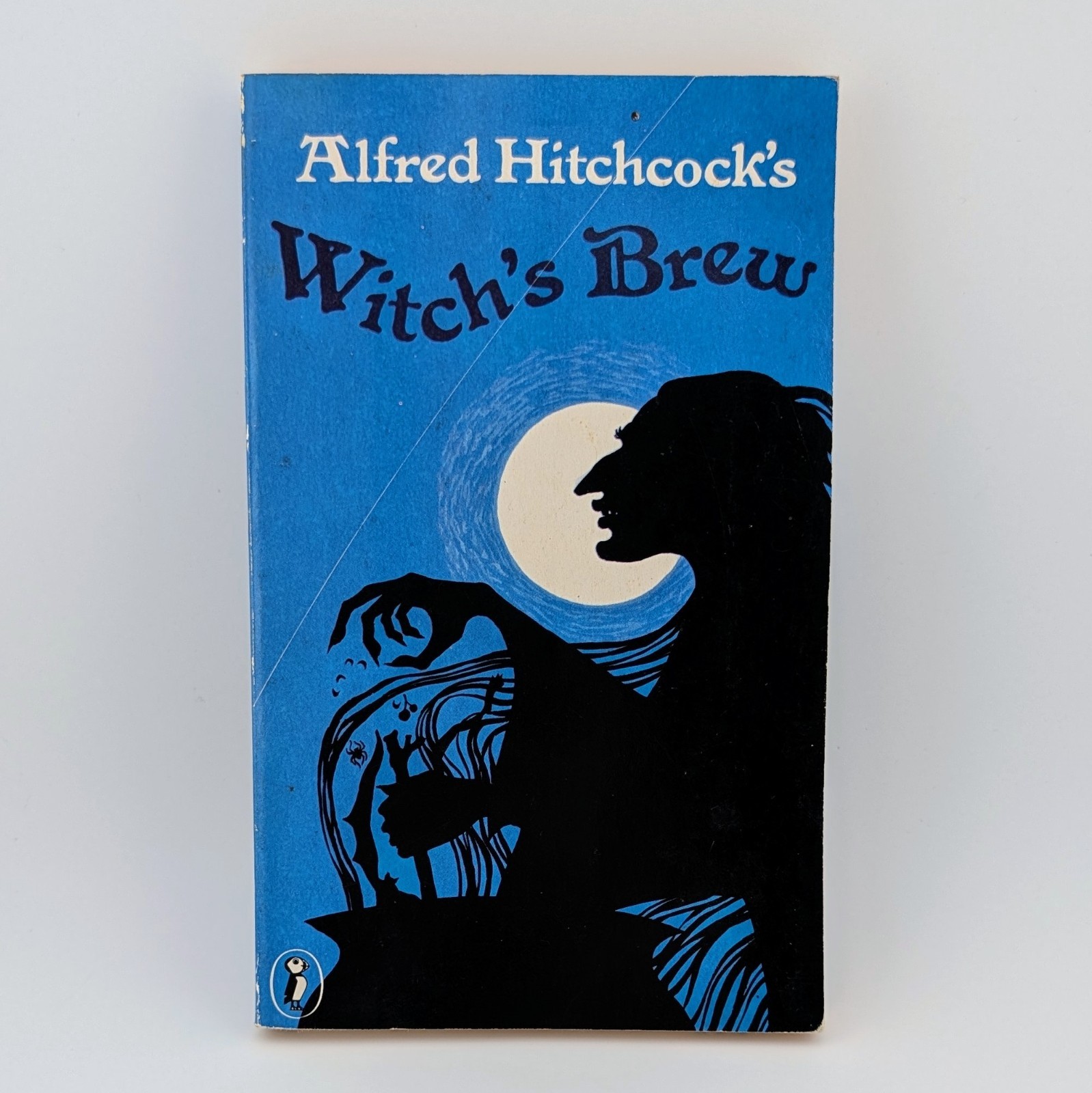 Alfred Hitchcock’s Witch’s Brew 1983 Vintage Puffin UK Edition Short Stories