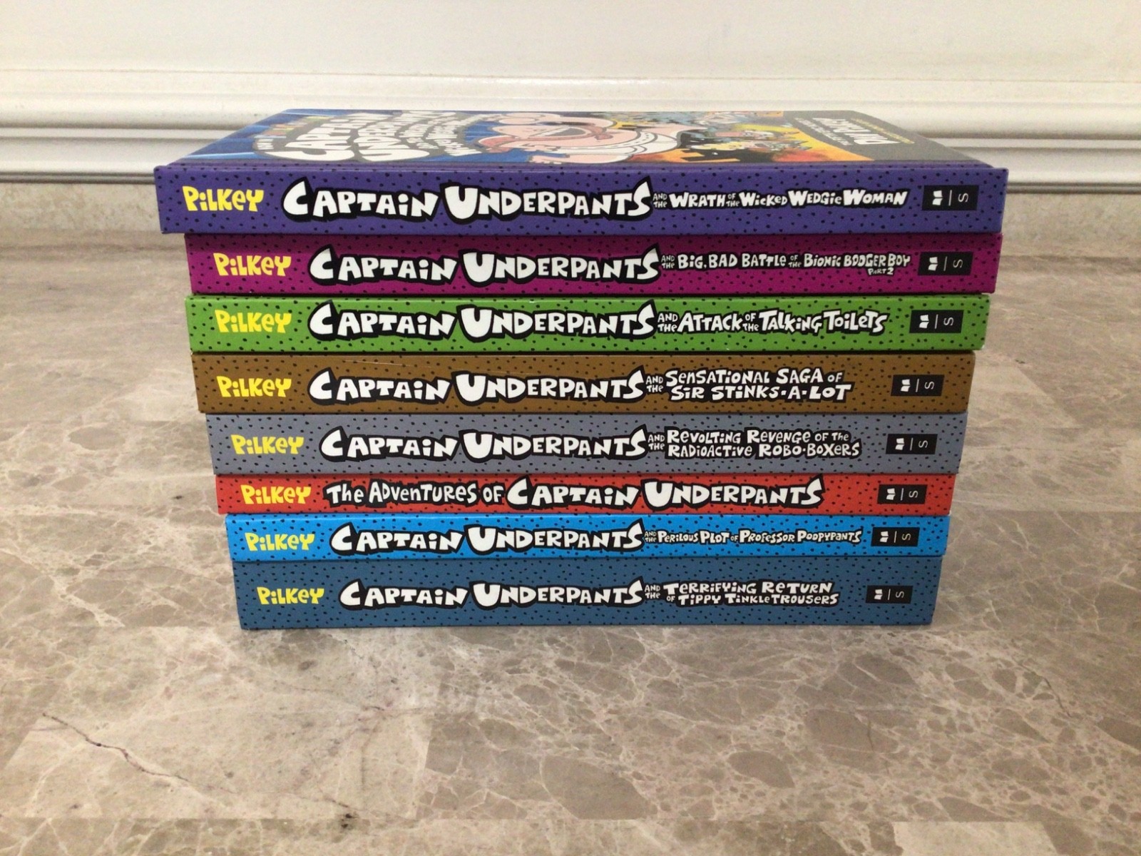 Lot Of 8 FULL COLOR Captain Underpants Hardcover Dav Pilkey Books