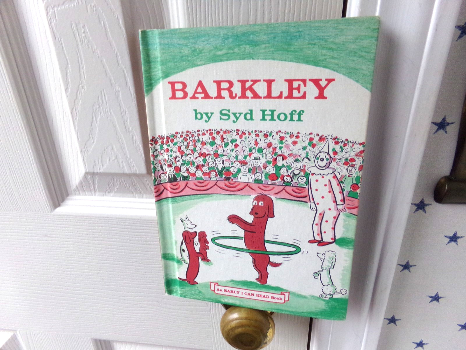 Vtg Barkley By Syd Hoff An Early I can Read Hardcover Dog Circus Book 1975 USA $