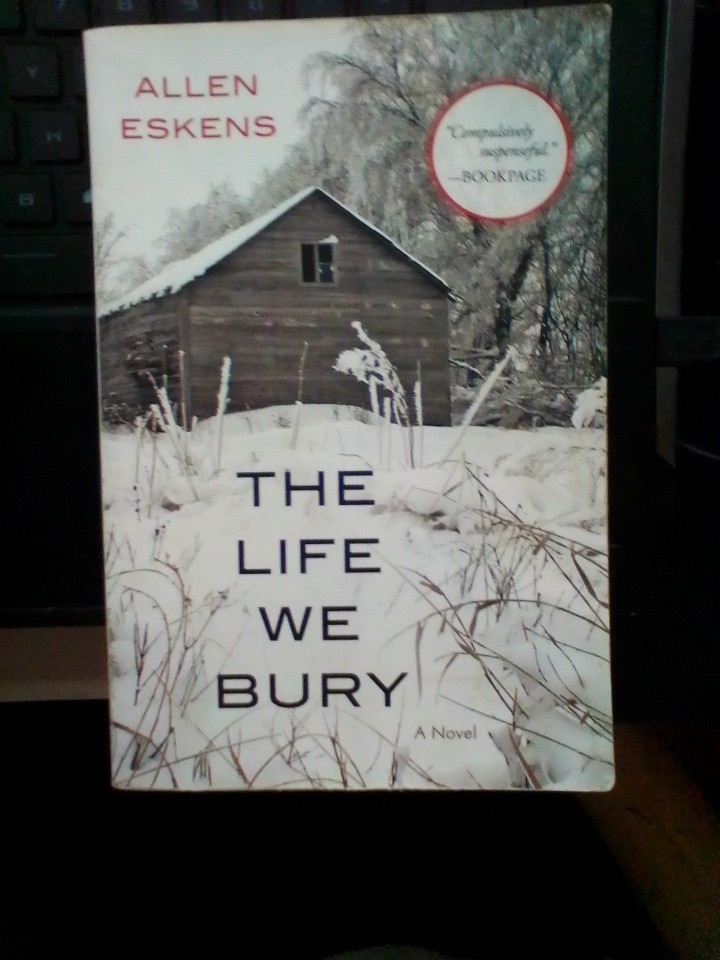The Life We Bury – paperback Eskens, Allen