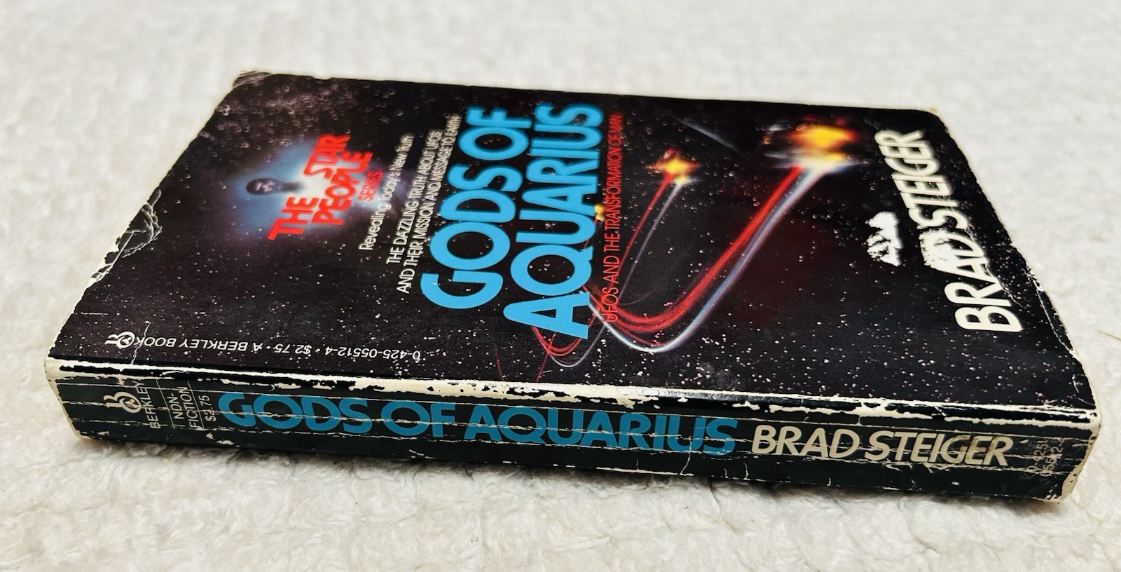 Gods of Aquarius by Brad Steiger 1983 Paperback 3rd Printing Good