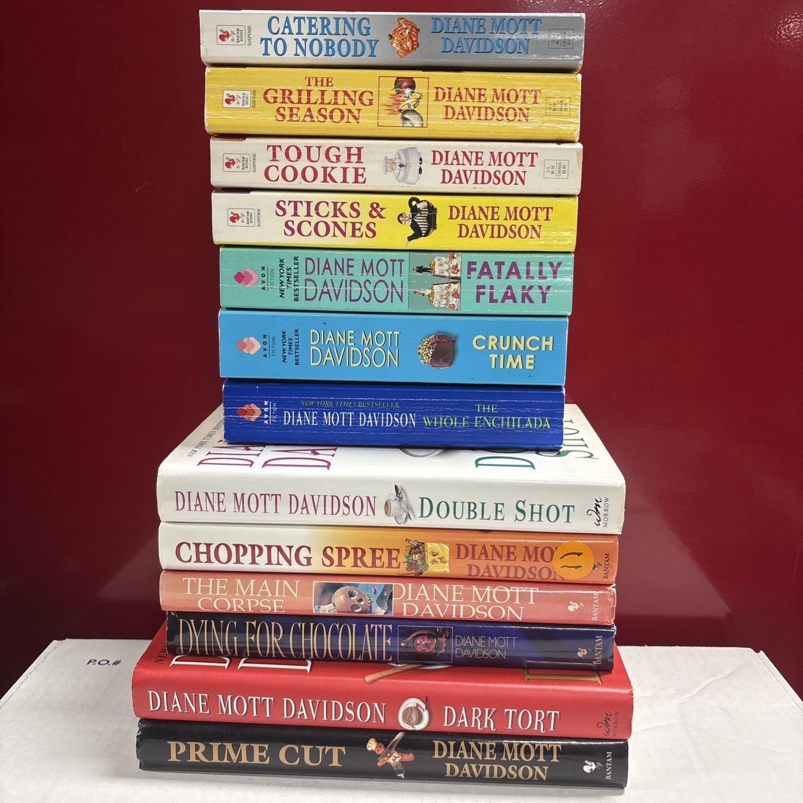 Lot of 13 Goldy Schulz Catering Series by Diane Mott Davidson 1, 2, 6-13, 15-17
