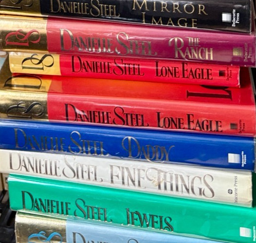 Danielle Steel Hardcovers Romance – YOU CHOOSE Lot -MIX & MATCH Buy 3 Get 1 FREE