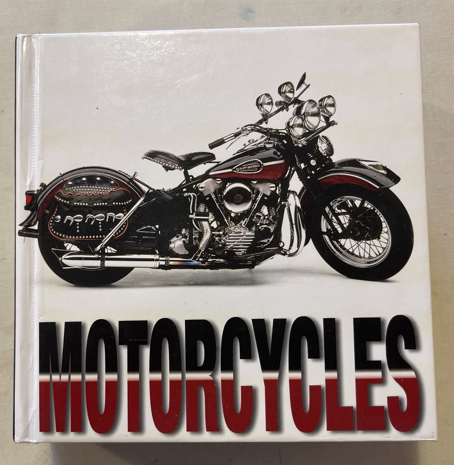 Motorcycles (CubeBook) By Enzo Rizzo 736 Pages