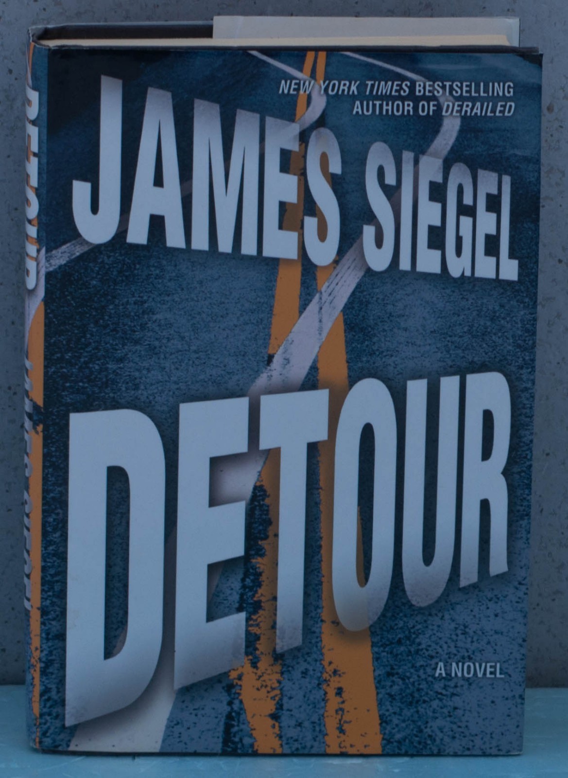 Detour: A Novel (Item C1521)