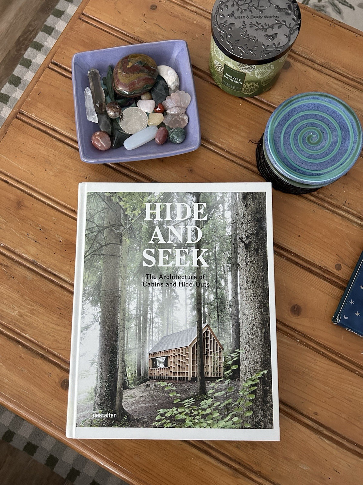 Gestalten Hide and Seek: Architecture of Cabins & Hide-Outs HC 2014