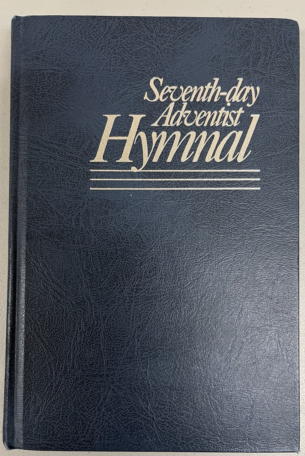 Seventh-day Adventist Official Hymnal, Seventh-day Adventist Church 1985, blue
