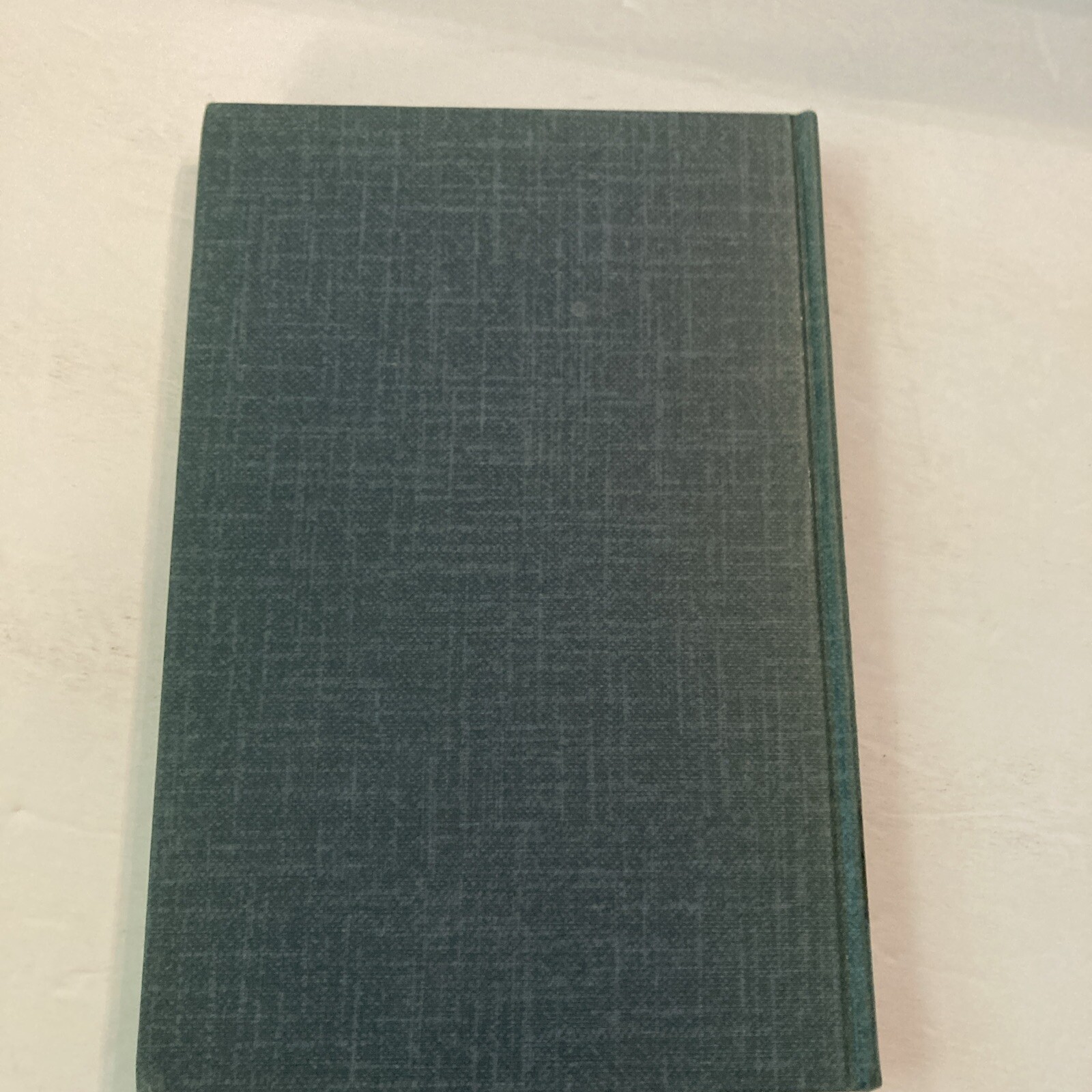 The Overcomers by Russell Chandler 1978 Hardcover Revell