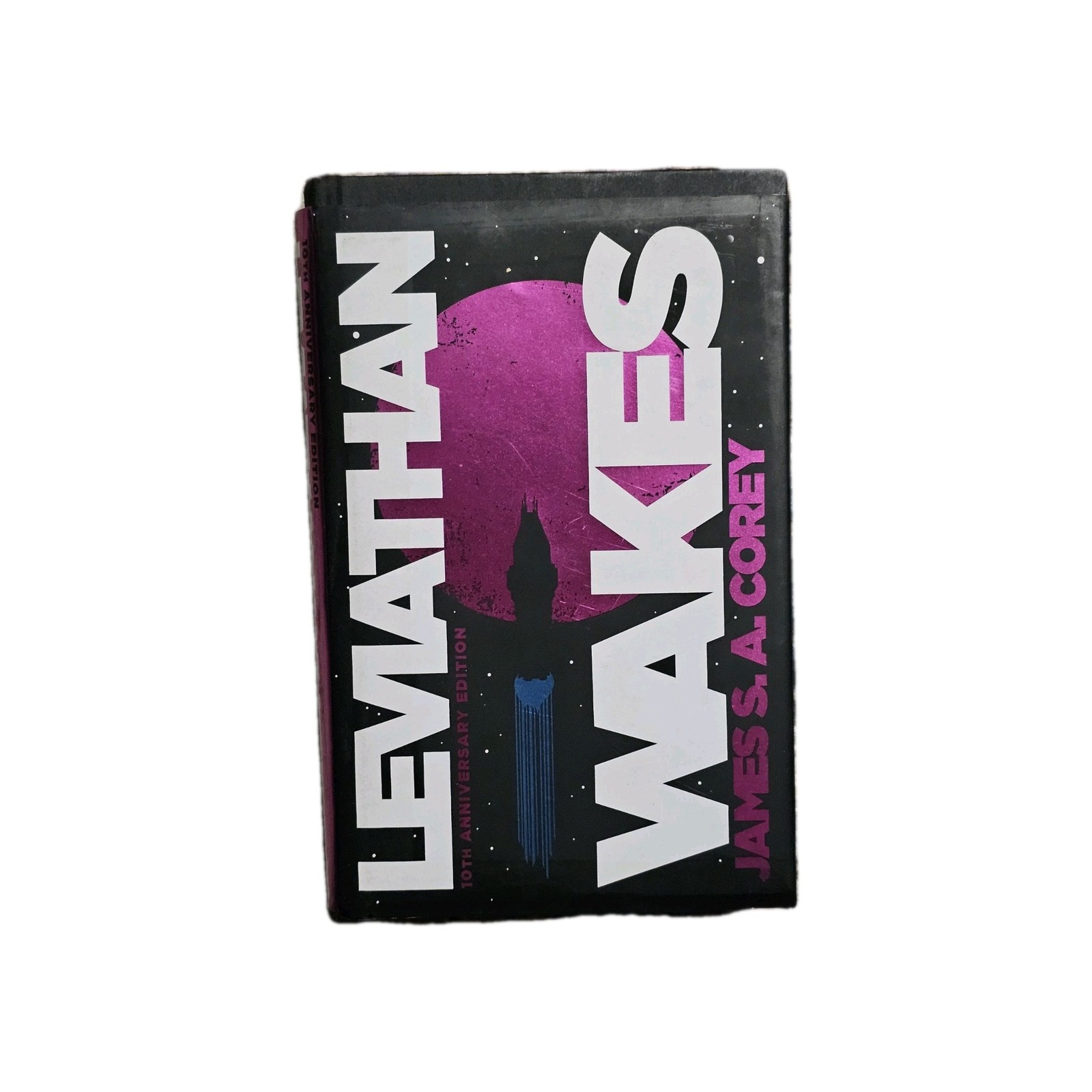 Leviathan Wakes (10th Anniversary Edition) by James S. A. Corey (2021) Pink Page