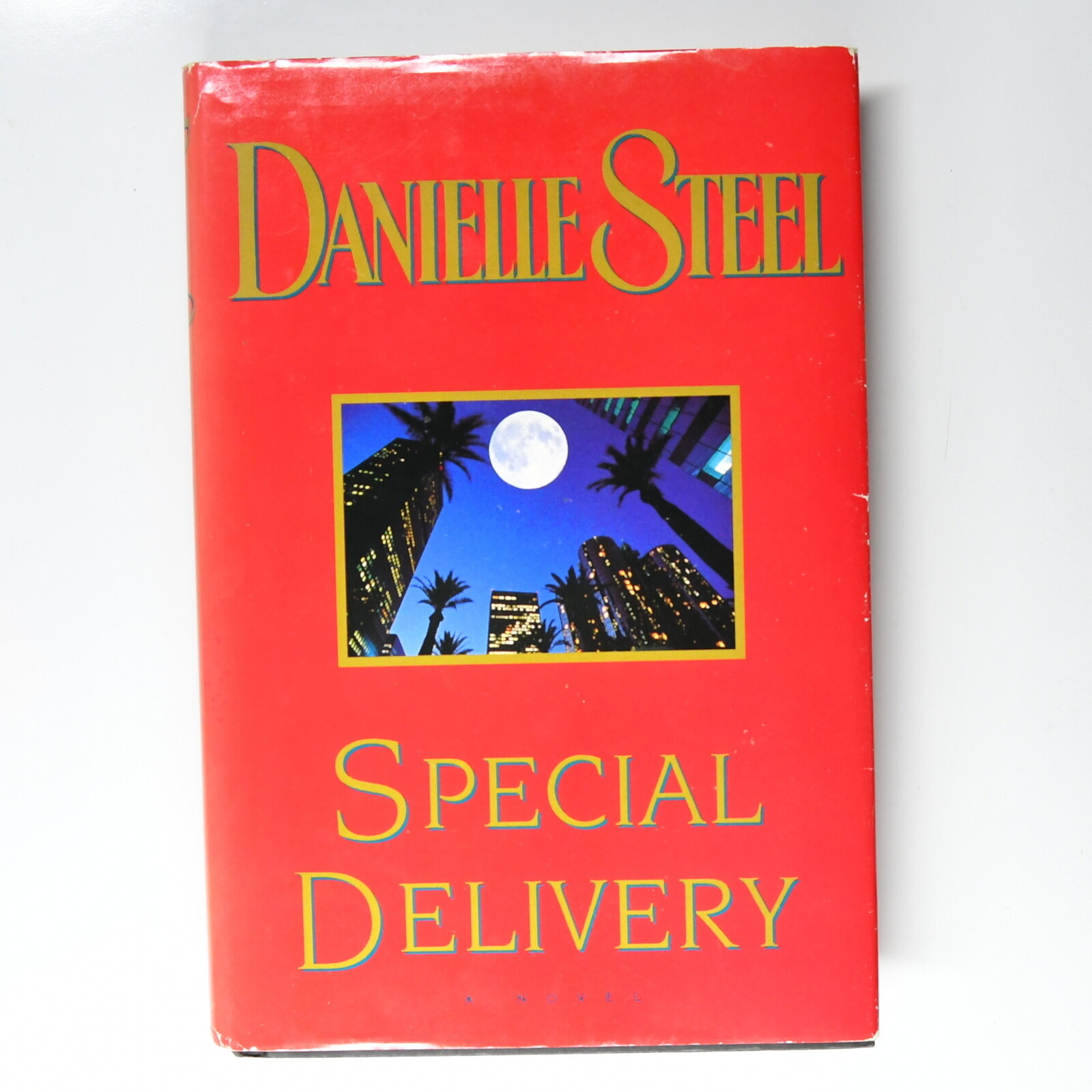 Special Delivery by Danielle Steel 1997 Small Format Hardcover 8.5×5.75in