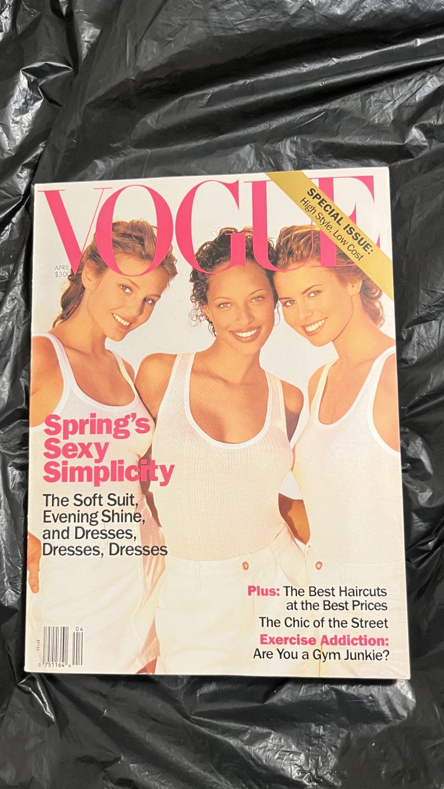 Vogue Magazine – April 1994 – Niki Taylor – Brandi Quinones – Bridget Hall