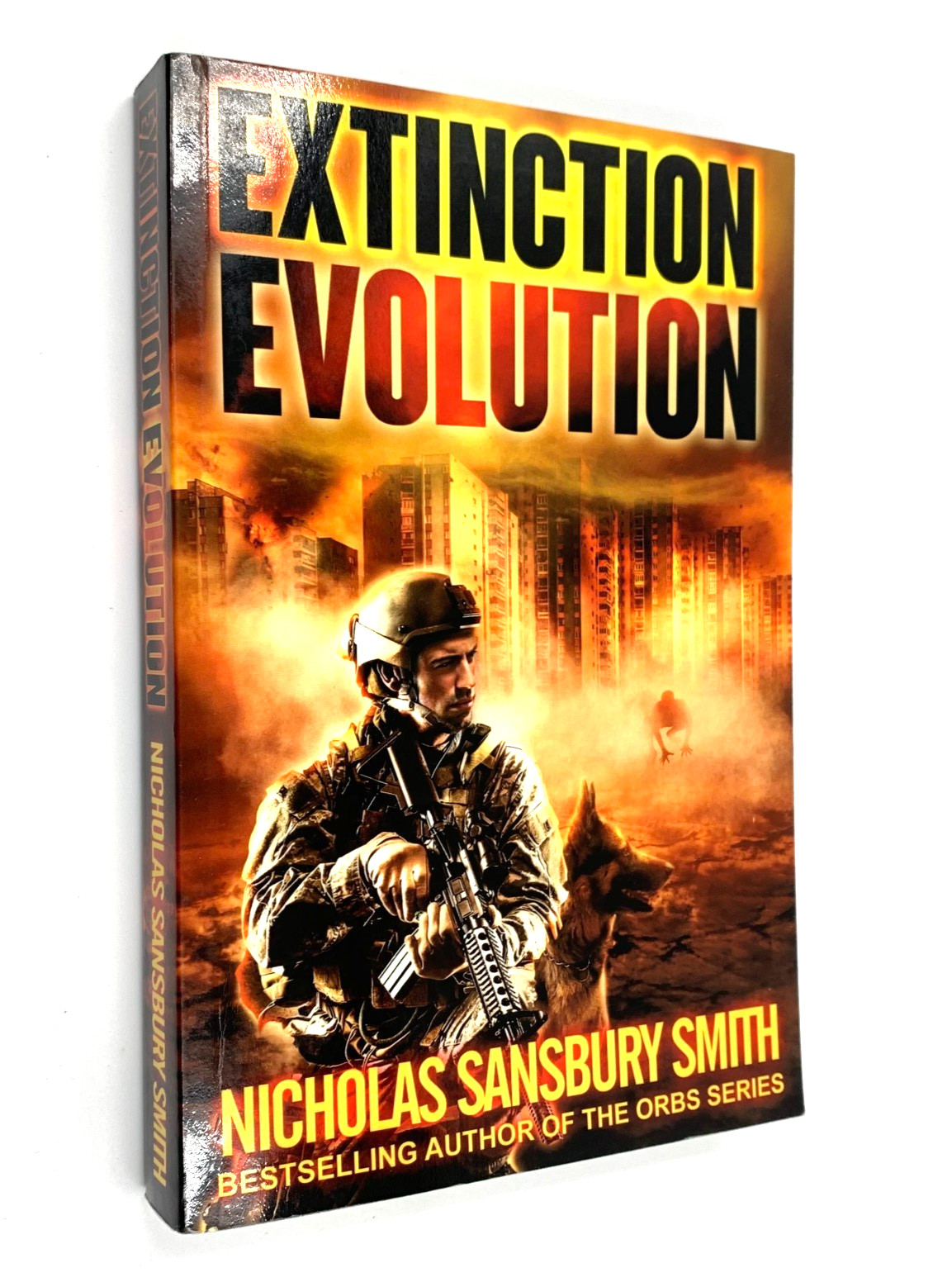 Extinction Evolution – by Nicholas Sansbury Smith Extinction Cycle Book IV 2015