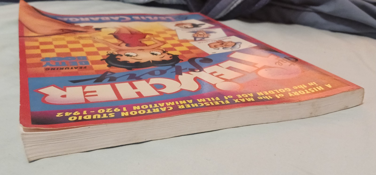 The Fleischer Story feat. Betty Boop softcover book by Leslie Cabarga (wear)