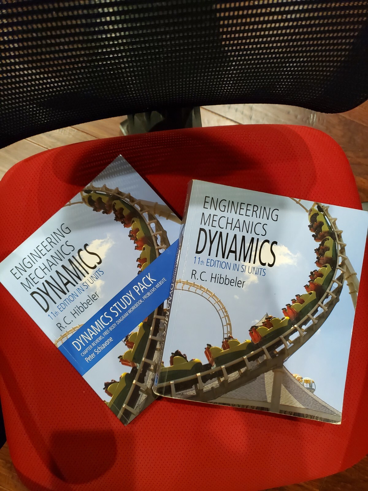Engineering Mechanics Dynamics Paperback R.C. Hibbeler + Study Pack