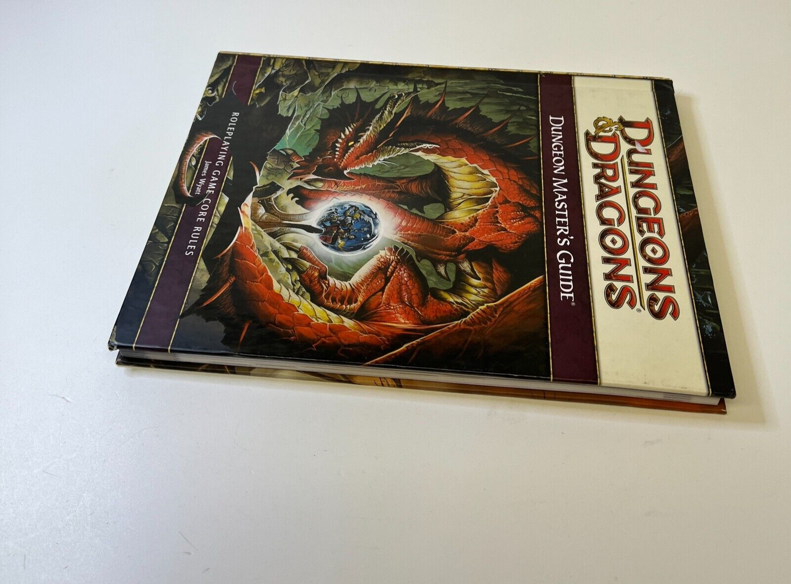 Dungeons & Dragons 4E Dungeon Master’s Guide 4th Edition Hardcover James Wyatt