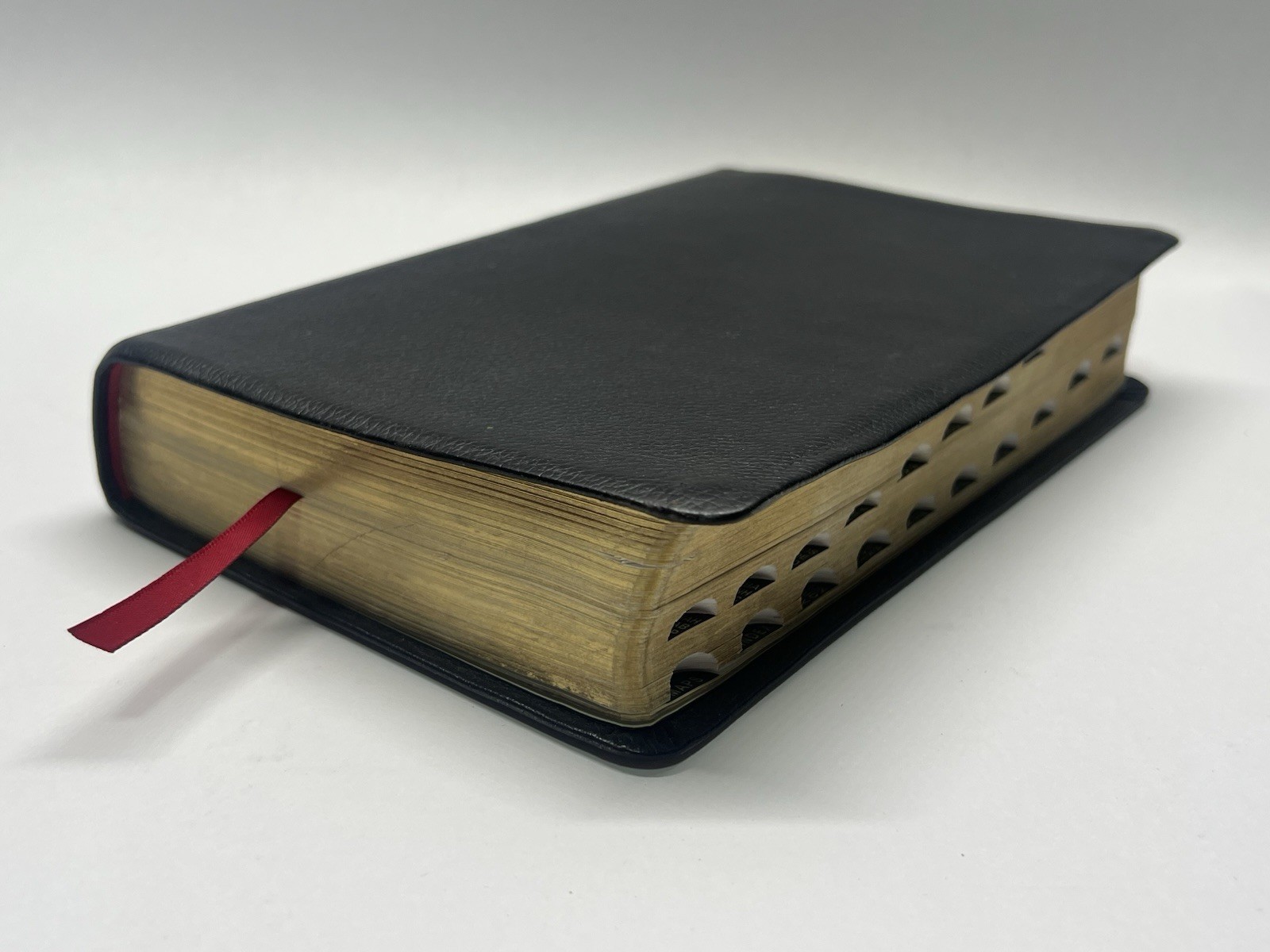 Holy Bible – King James Version Black Genuine Leather Giant Print Tyndale 2020