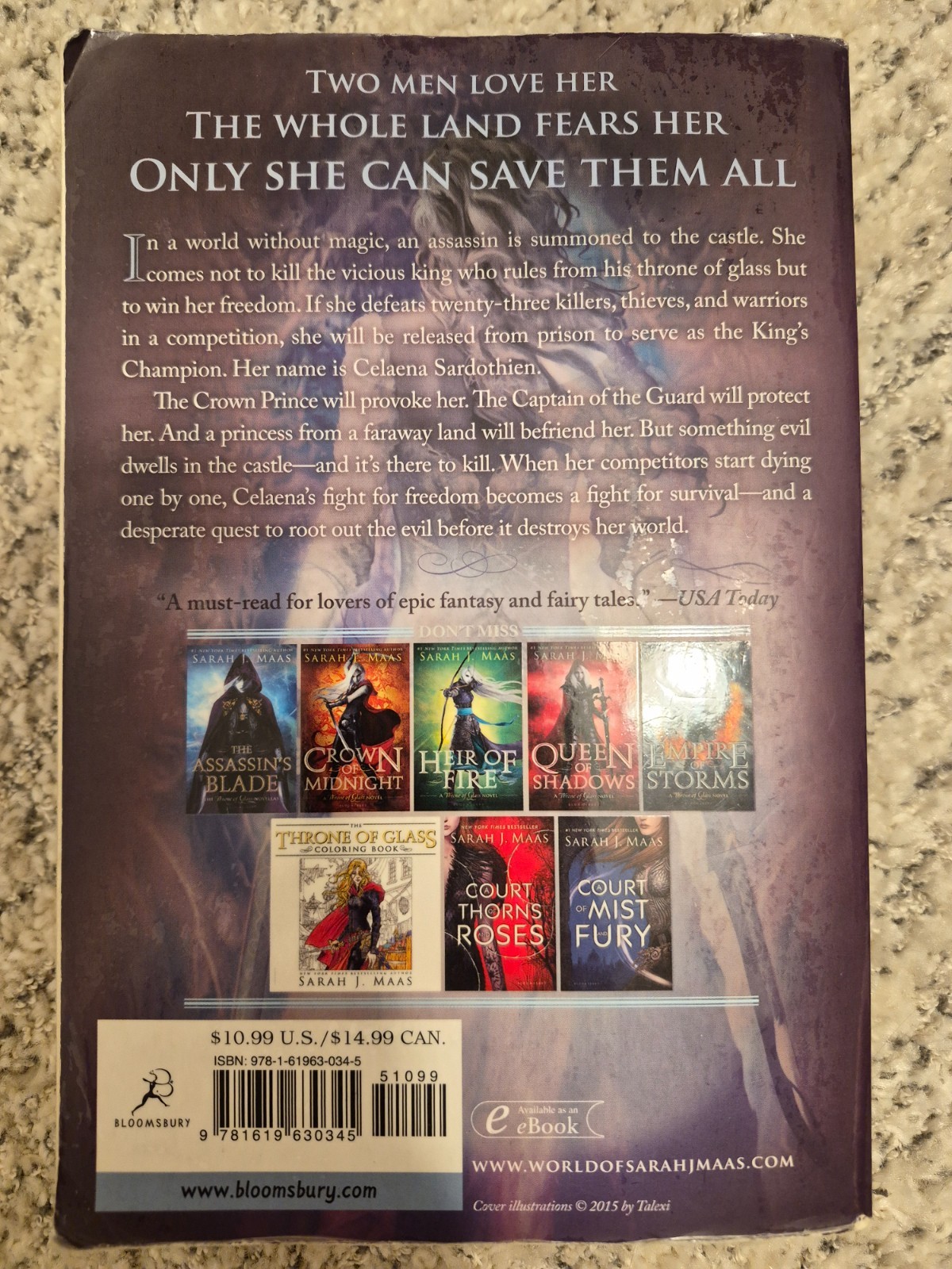 Throne of Glass by Sarah J. Maas – Original OOP Cover PAPERBACK – YA Fantasy