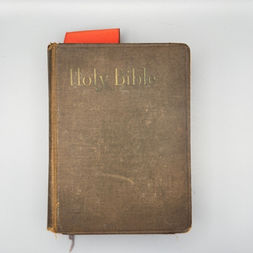 Vintage Holy Bible KJV John C Winston Self Pronouncing International Series HC
