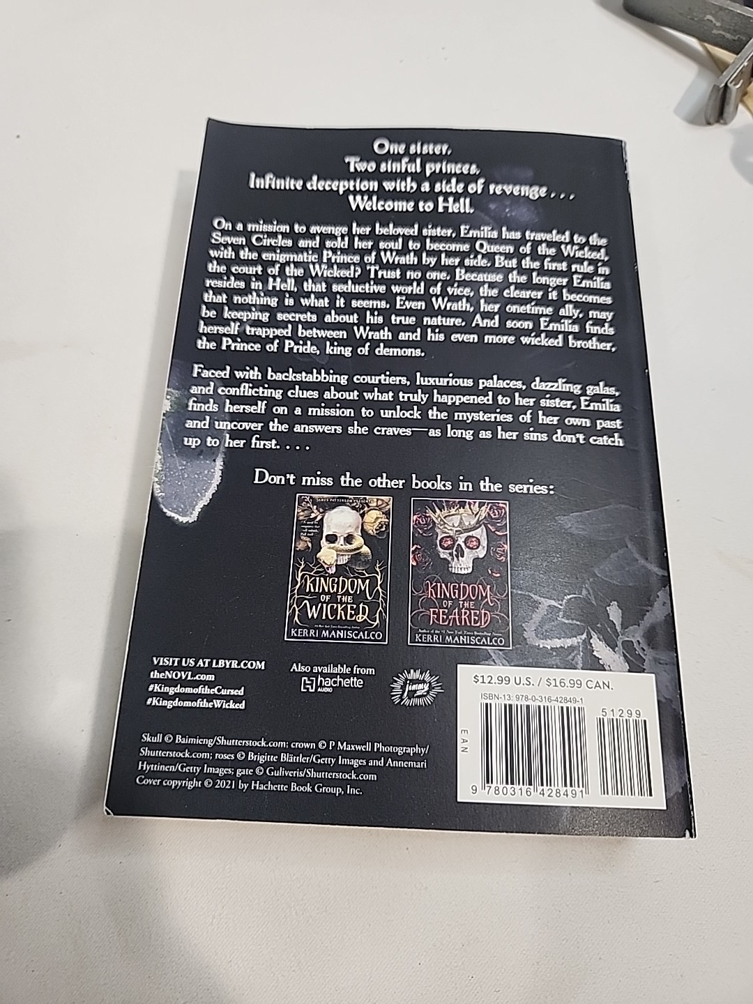 Kingdom of the Wicked Paperback Boxed Set by Kerri Maniscalco (2024, Trade…